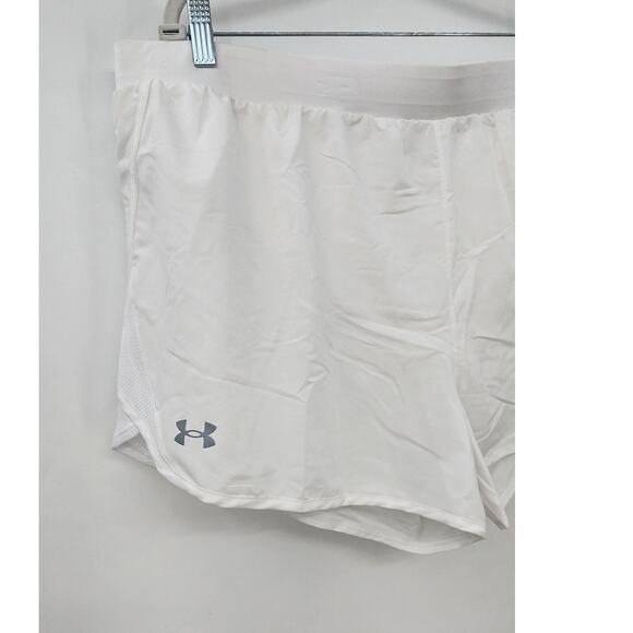 New NWT Under Armour US Women's White Lined Athletic‎ Shorts 3X 3XL - Picture 3 of 8